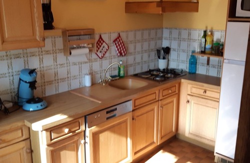 Mandailles-Saint-Julien Casa | House at the foot of puy mary