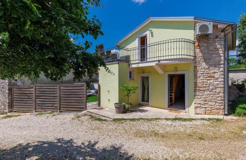 Bubani Casa | House Ana