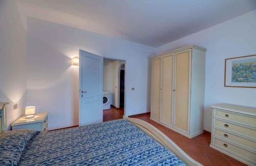Punta De Su Turrione Apartamento | House and Apt. in Sassari 30366