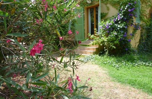 Bravone Casa | Casa y jardín cerca del mar, montaña y río.