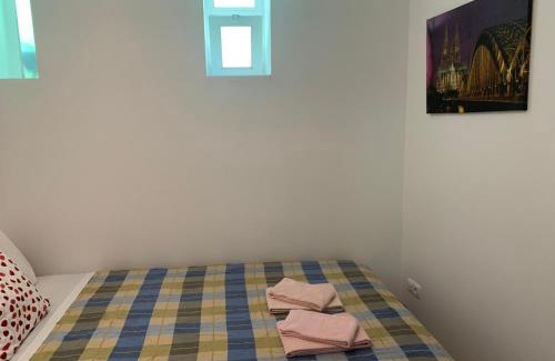 Pena Casa | House and Rooms in Lisbon