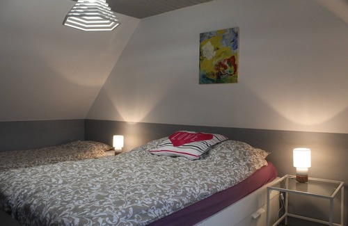 Belle-Isle-en-Terre Otro | Vrbo Property