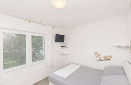 Starigrad Casa | House Anica