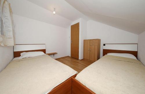 Tkon Casa | House Astrid