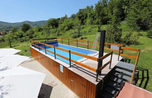 Kuterevo Chalet De Esquí | House Breza