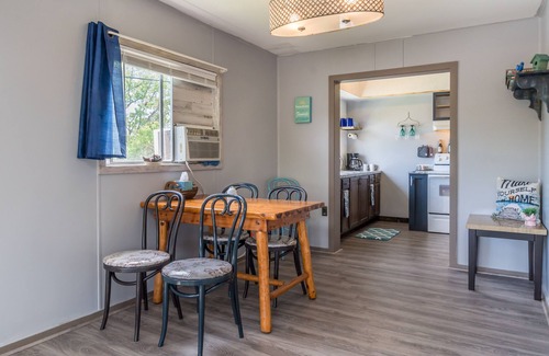 Rockaway Beach Cabina | HOUSE by Lake Taneycomo at Rockaway Rentals