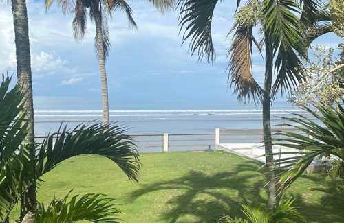 Las Nunez Casa | Casa al mar, con amplios jardines, privada, cómoda, para 11 personas