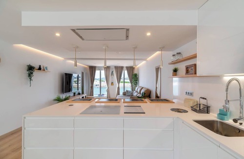 Vigo Chalet De Esquí | Casa junto al Mar