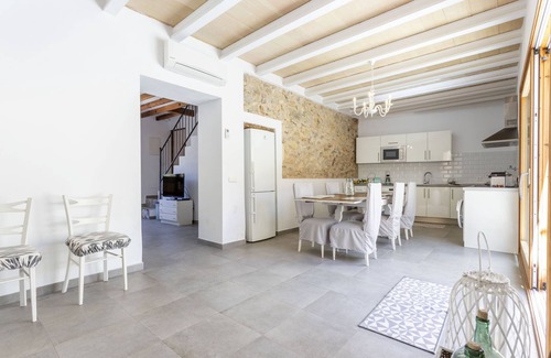 Campanet Chalet De Esquí | House Can Diana