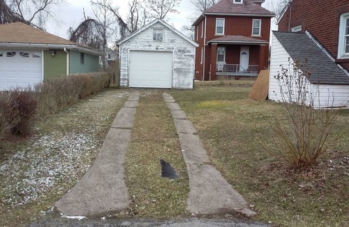 Aliquippa Apartamento | House can sleep 8 or more people