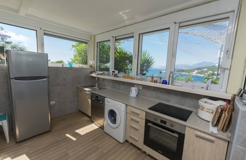 Utjeha Casa | House Carpe Diem with the best sea view and with 3 Jacuzzi