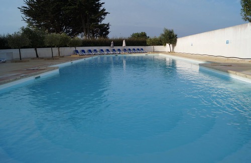 La Flotte Casa | Casa para 6 personas ubicada en La Flotte, piscina comunitaria, jardin