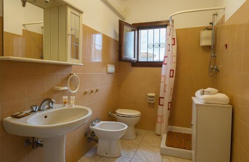 Sos Alinos Casa | House Clery - Appartamento con cortile a Sos Alinos