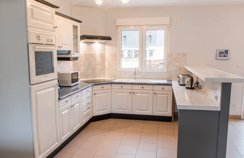 Saint-Germain-sur-Ay Casa | Recientemente renovado casa junto al mar 50m
