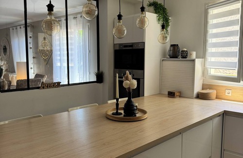 Martigues Casa | House decorated in a Bohemian style