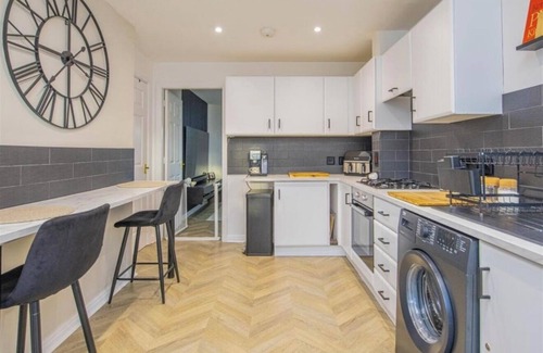 Desborough Casa | house des b
