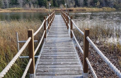 Stanstead Township Casa | House directly on the lake front