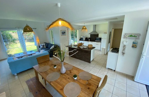 Vieux-Boucau-les-Bains Casa | HOUSE ECUREUIL, 90 m2 Family, Friends, Sportsmen, ALL WITHOUT DISTURBANCE, SEA, LAKE, VILLAGE