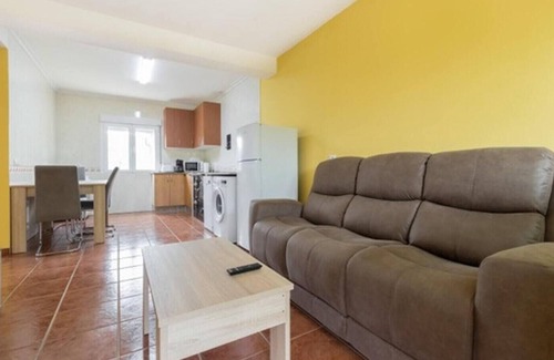 Sandiche Casa | Casa 'El Trabaz' con vistas a la montaña y jardín privado