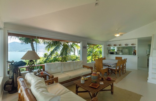 Marinas Casa | Casa frente al mar, Condominio Playa del Café, Angra dos Reis