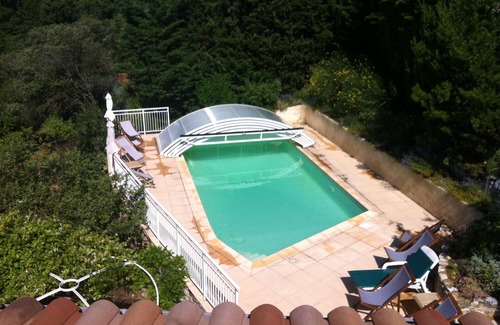 Montjoux Casa | Casa para 12 personas con piscina privada.