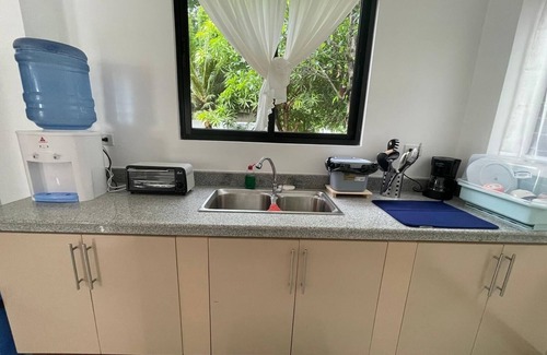 Suba Basbas Casa | House for 2 guests with large garden and private pool use near to beach resorts