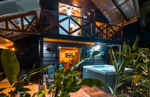 Chachagua Cabina | Amalfi forest house / great for families and friends