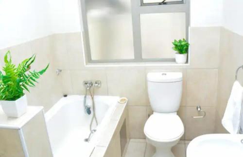 Emalahleni Hotel | House For Four Adults