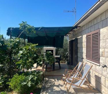 Zrnovo Casa | House for rent