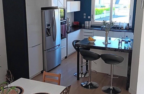 Langueux Casa | House for rent, very bright and quiet, close to the sea, pets welcome.