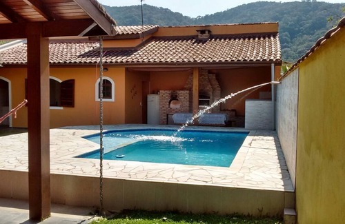 Mococa Casa | Casa para temporada en condominio cerrado
