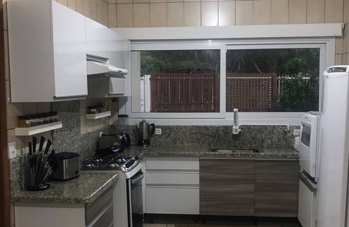 Barra da Lagoa Casa | Casa Frente Mar 30 m. de la playa, Piscina, 4 Aire acondicionado. 4 baños completos
