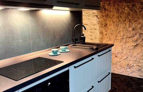 Augusta Cabaña | House Gavetta Syracuse