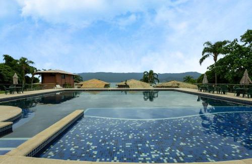 Veloso Casa | Casa em condomínio com lazer perto da praia