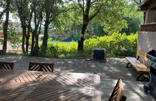 Salernes Casa | House in an estate with swimming pools, tennis, river