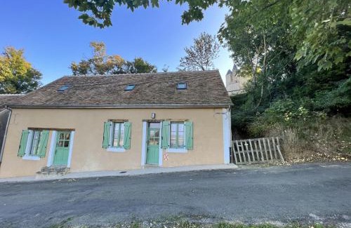Ballon-Saint-Mars Casa | House in Ballon near Le Mans Circuit