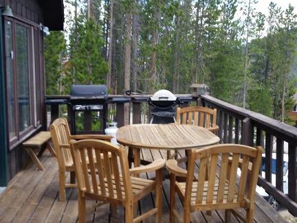 Breckenridge Casa | House in Breck! Private Hot Tub! Amazing Views! Fireplace! Large Deck!