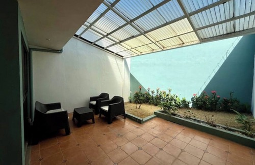 Ciudad Cariari Apartamento | House in Cariari: Business/Relax