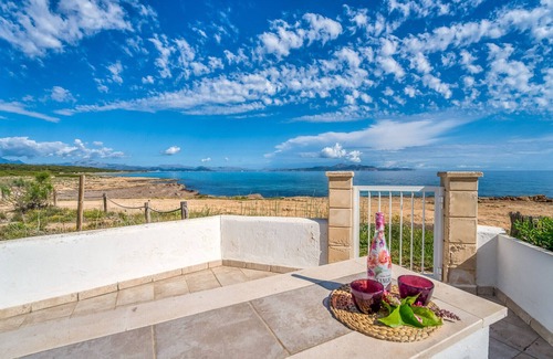 Son Serra de Marina Chalet De Esquí | Casa en primera linea Es Mirador en Mallorca