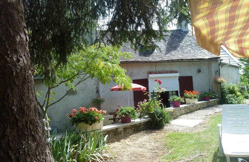 Le Lardin-Saint-Lazare Casa | Casa en pequeño pueblo muy tranquilo, cálido, cerca de la Lascaux cuevas 4