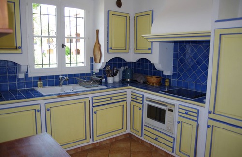 Roquebrune-sur-Argens Villa | House in a private luxury domain...an oasis of greenery!