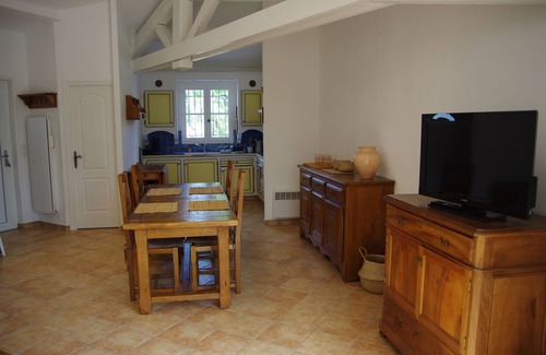 Roquebrune-sur-Argens Villa | House in a private luxury domain...an oasis of greenery!