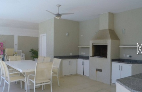 Jardim Acapulco Casa | CASA EN JARDÍN ACAPULCO GUARUJA CONDO (PISCINA, BARBACOA, 4 SUITES)