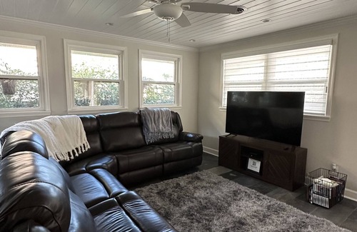 Avondale Casa | House in Historic Avondale