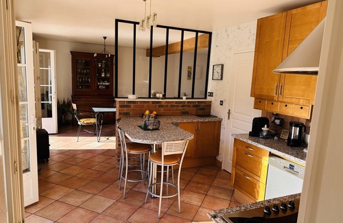 Ouest Casa | House in Le Mans, 6 rooms, sleeps 8