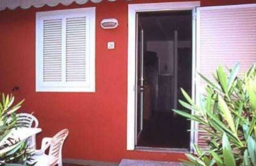 Marina di Pisa Apartamento | House in Marina