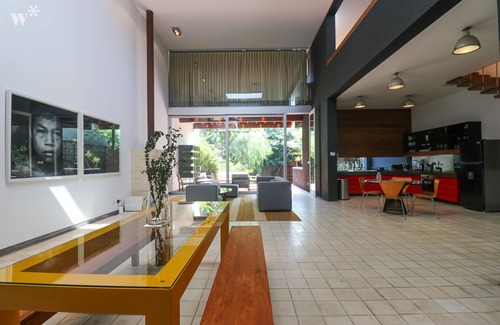 Miraflores Casa | House in Miraflores by Wynwood House