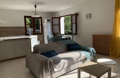 Saliceto Apartamento | Casa en el centro del pueblo de montaña de Córcega