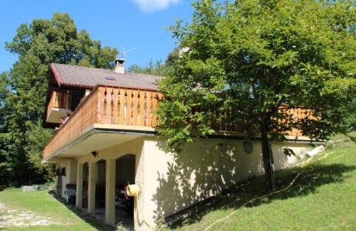 Pugny-Chatenod Casa | CASA EN PAZ CON VISTA AL LAGO