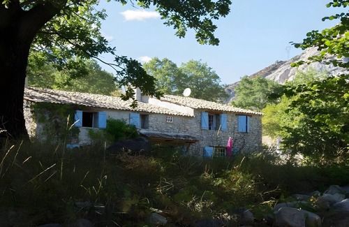 Entrepierres Casa | Casa en la Provenza en el antiguo molino de un batanero